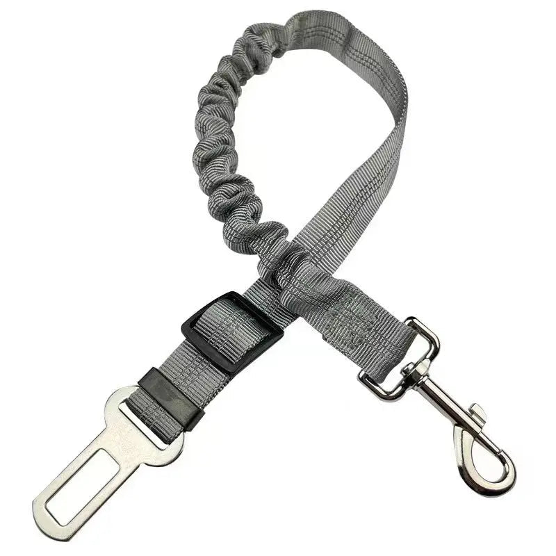 Black Noblias dog seat belt, shockproof adjustable car safety leash for secure pet travel in vehicle