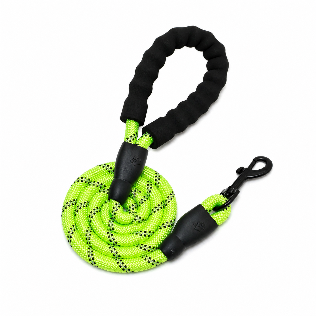 Reflective nylon dog leash with soft padded handle by Noblias, black color, 1.5 meters long, suitable for walking dogs.