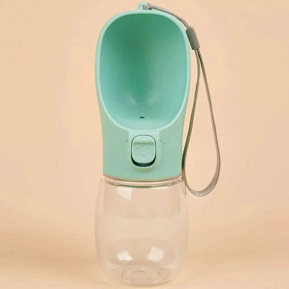 Noblias portable dog water bottle with built-in bowl, black 550ml for hydrating dogs on walks and outdoor adventures.