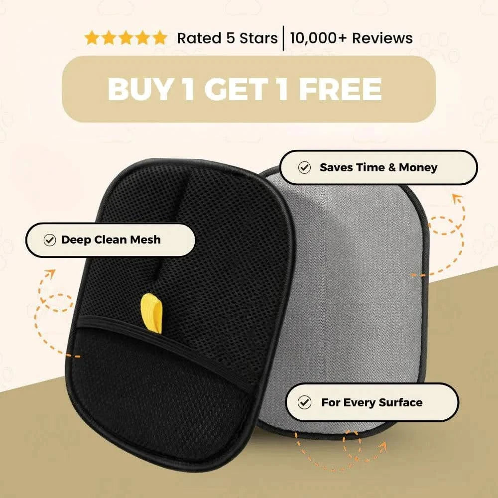 Black reusable pet hair removal gloves by Noblias, designed for effective pet hair removal from clothing and furniture.
