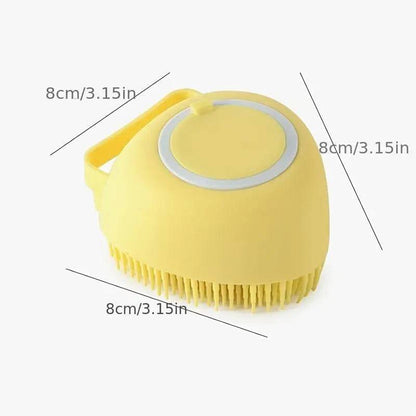 Dimensions of the Noblias handheld dog bath brush, measuring 8 cm or 3.15 inches on each side.