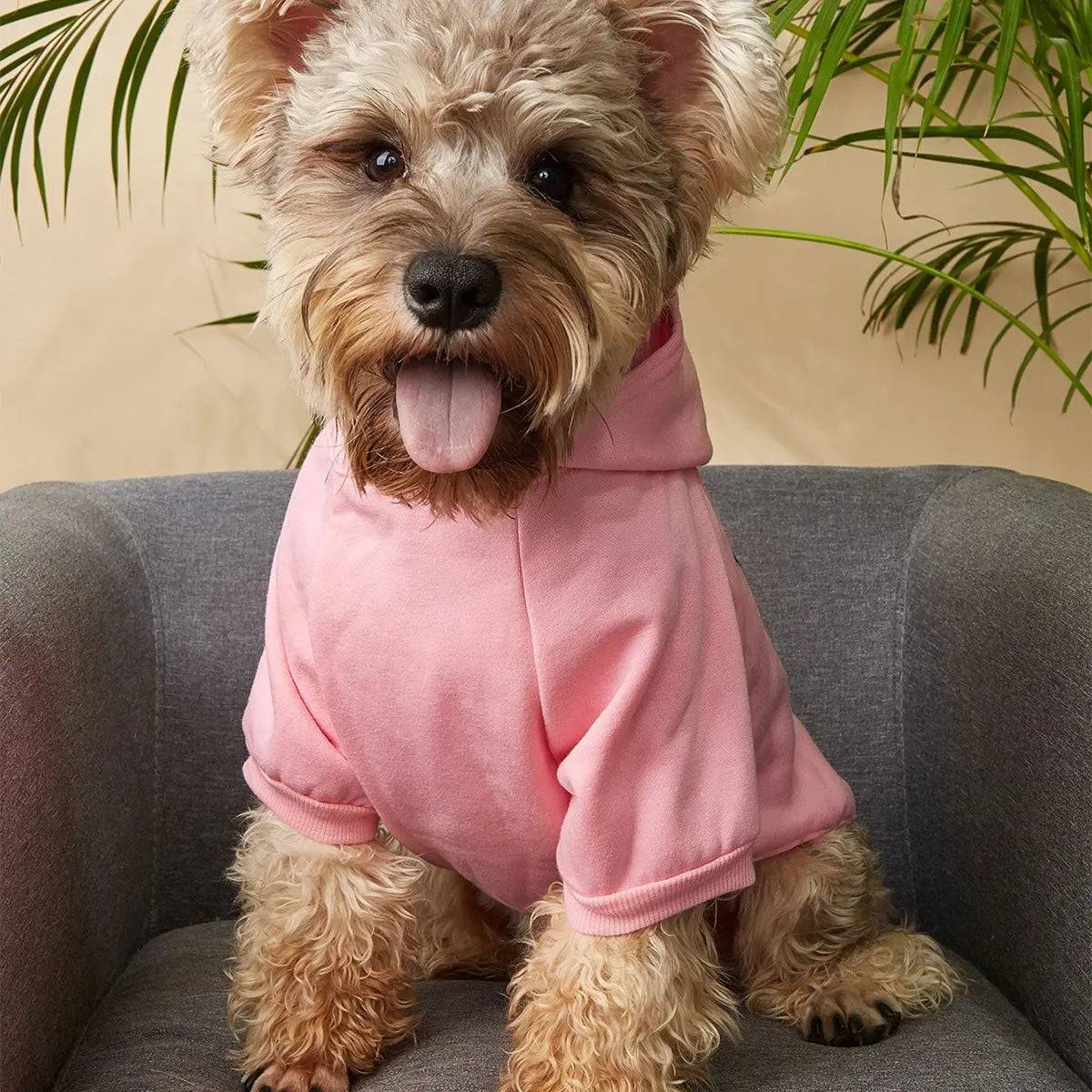 Cute pet hoodie from Noblias with "I Love My Mom" print, designed for dogs and cats, featuring cozy, soft fabric and adorable style.
